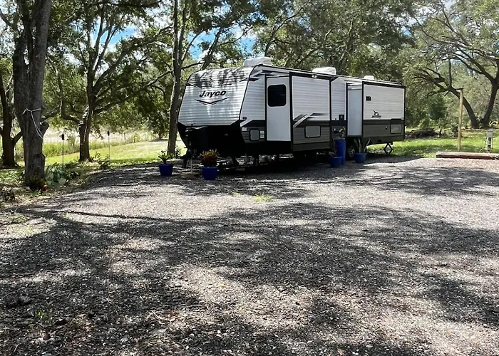Glamping At Double S Farms