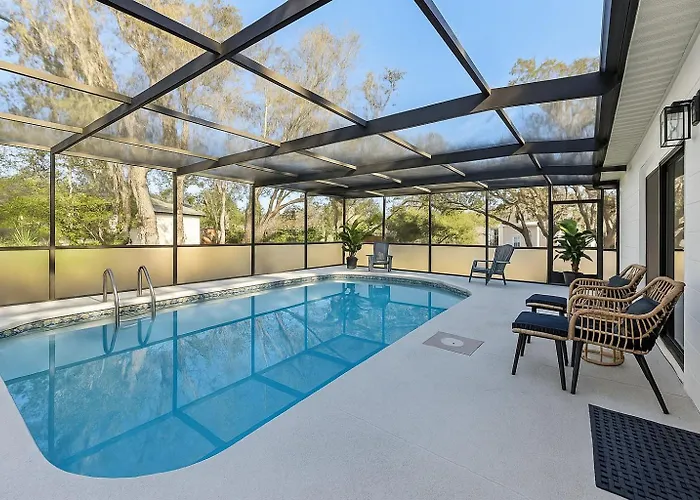Luxury Getaway, Relax, And Recharge! Tropical Florida Getaway Heated Pool Extra Fee
